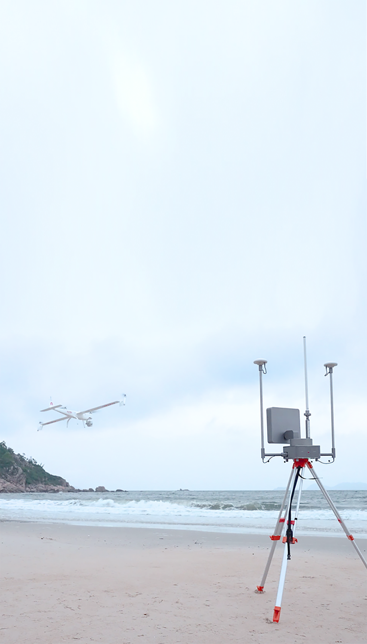 Autel Smart Antenna Transmission (ASAT) · Dual Antenna For High-Precision Tracking
